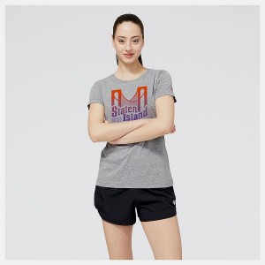 Tops New Balance NYRR Staten Island Half Estampadas T-Shirt Mujer Gris | EC 2227ZG