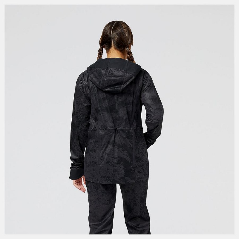 Chaquetas New Balance Impact Run AT Waterproof Mujer Negras | EC 2067HK